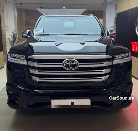 2025 Toyota Land Cruiser VXR